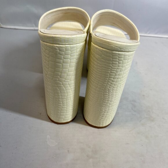 Schutz Darah White Croc Platform Sandal 9.5 - Picture 2 of 4
